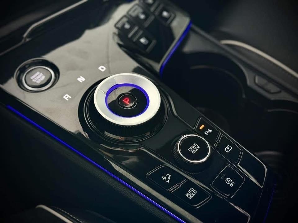 Kia Sportage 1.6CRDi MHEV GT Line - 1ER PRO